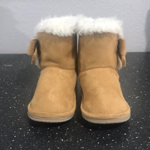 Gymboree Shoes Furry Boots Poshmark